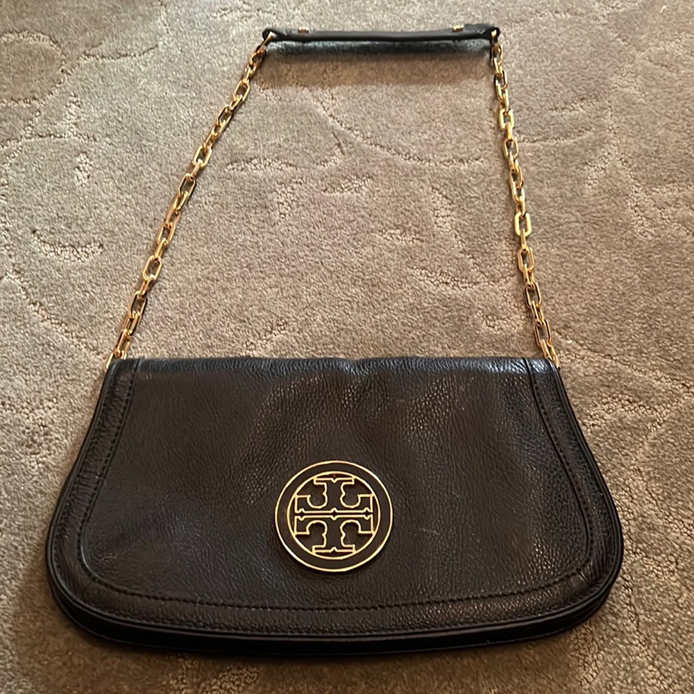 Tory burch black leather. Shoulder / clutch bag